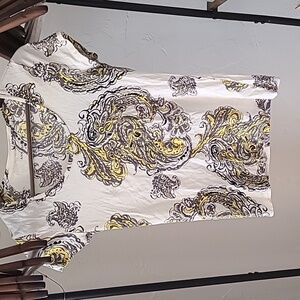 Ann Taylor paisley printed tee